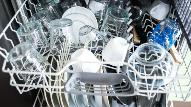 Dishwasher Hacks: What Experts Recommend for Optimal Cleaning