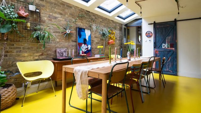 Transform Your Dinner Parties with Creative Table Settings