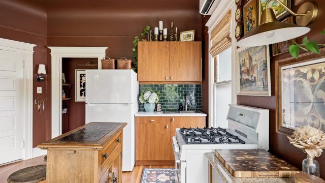 Transform Your Small Kitchen with a Stylish Island Today