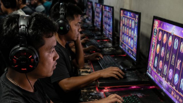 Media's Controversial Embrace of Extremism: A Call for Accountability | dingin slot, 30 odds predict