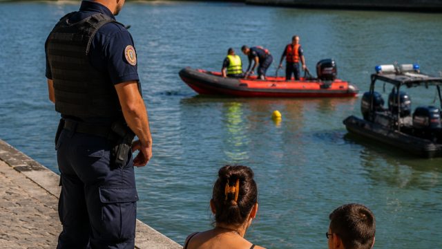 Tragic Drownings in France Amidst Europe’s Record Heatwave | oriental poker 303, cara flash asus z00