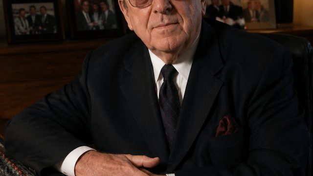 The Legacy of Clive Davis: Influencing Generations of Music Stars | king388 slot, livescore soccer p