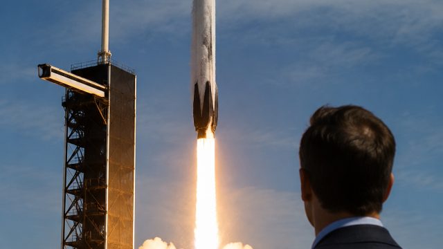 SpaceX's Bold Financial Move: $25 Billion Bond Sale Amid Industry Shift | indosport99 slot, judi gap